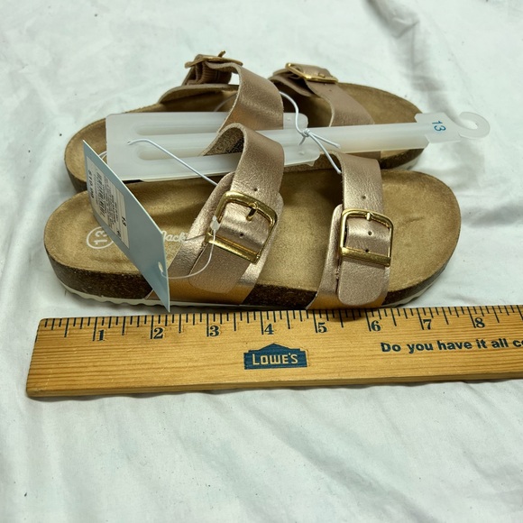 Sandals - Picture 5 of 6